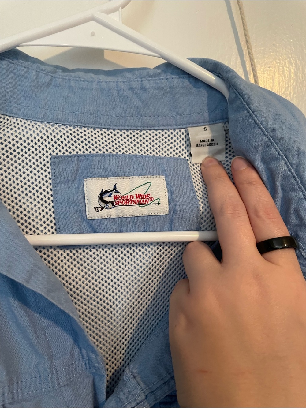 Bass Pro Shops Light Blue Short-Sleeve Button-Down Shirt - Picture 3 of 3